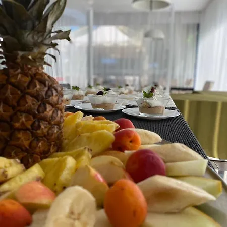 Hotel Shipka Sluneční pobřeží